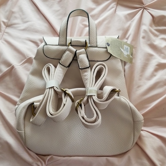 Leather backpack - Picture 2 of 4